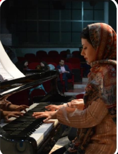 ثنا شفیعی